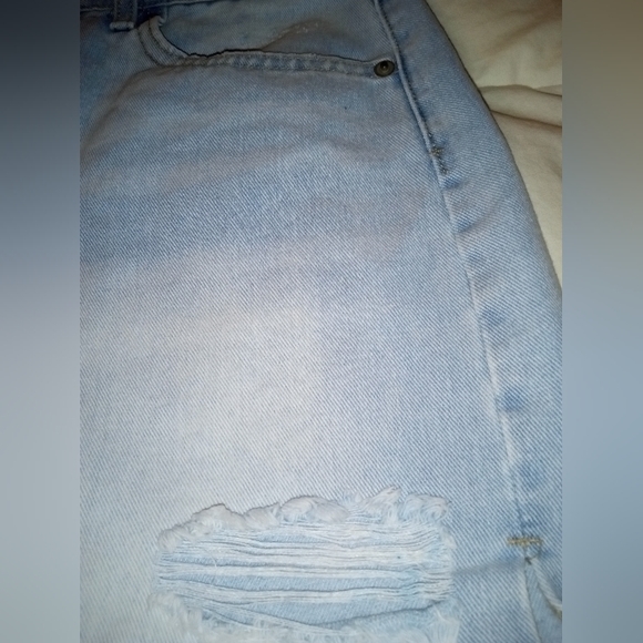 COPY - 🍄3/$20 sale!!!🍄 Jean shorts light wash - Picture 4 of 5